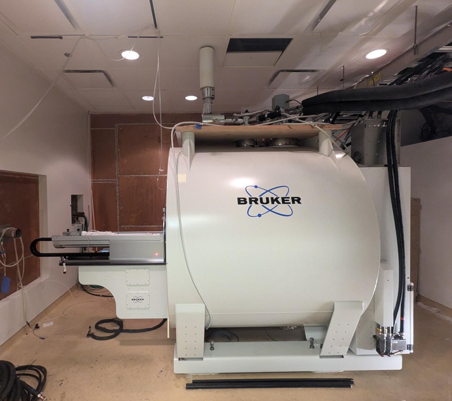 7-Tesla Bruker Biospec 70/30 magnetic resonance imaging scanner.